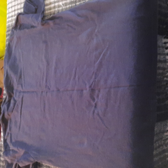 PSU ADULT ( MEDIUM) TSHIRT. - Picture 6 of 6